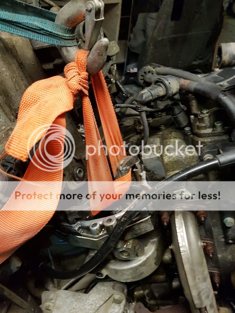 Water pump Seized in to the block 2.5 AXD 2006 VW T4 Forum VW T5 Forum